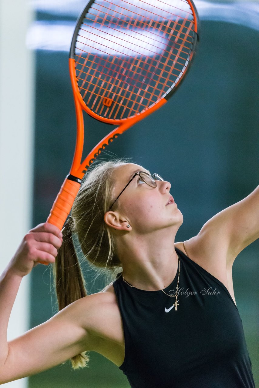 Katarina Gromilina 98 - Holmer Junior Indoor